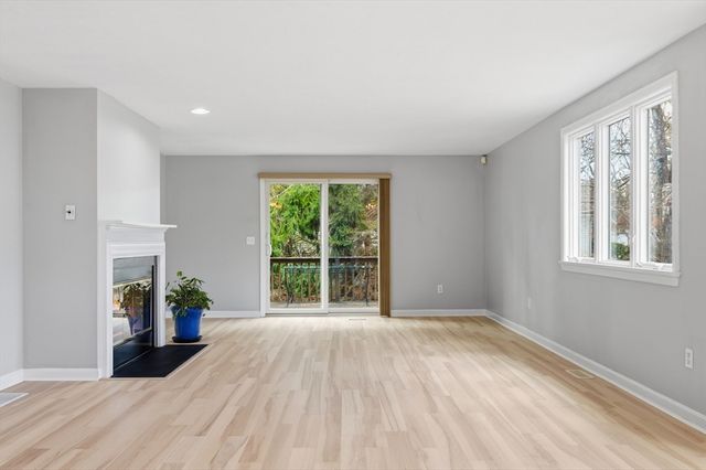 72 Pine Hill Blvd. 72, Mashpee, MA 02649