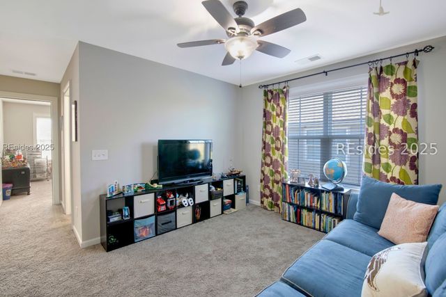 12 Hammock Oaks Cir, Hilton Head Island, SC 29926