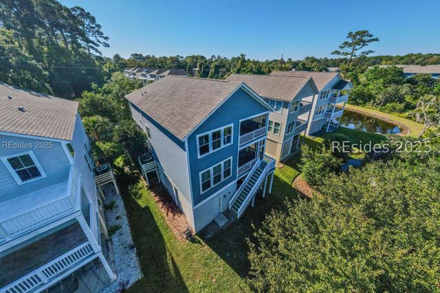 12 Hammock Oaks Cir, Hilton Head Island, SC 29926