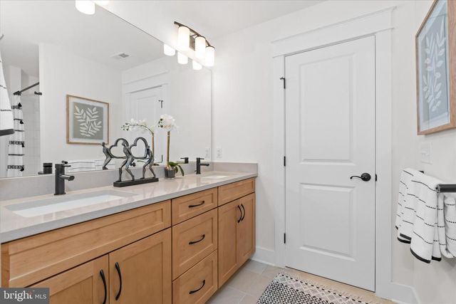 11818 RIVER RUN LN, Berlin, MD 21811