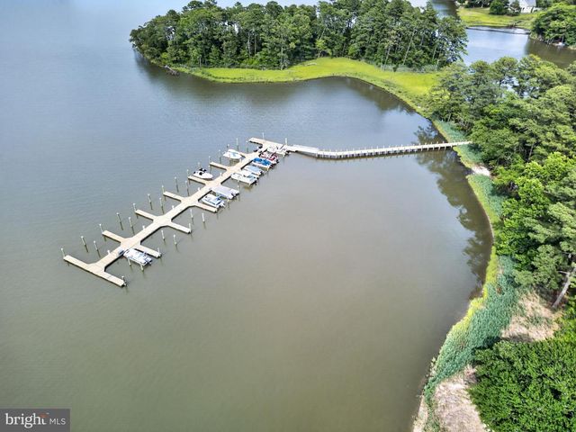 11818 RIVER RUN LN, Berlin, MD 21811