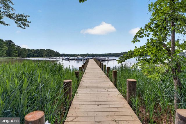 11818 RIVER RUN LN, Berlin, MD 21811