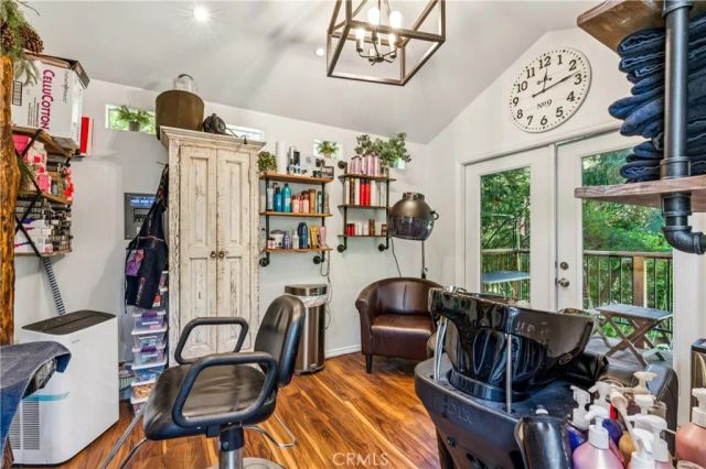 257 Corona Circle, Lake Arrowhead, CA 92352