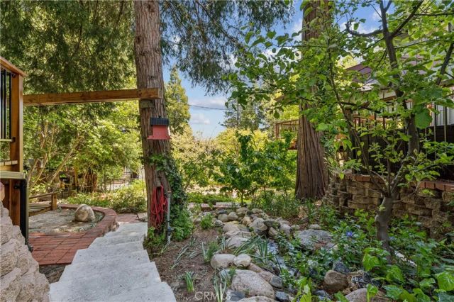 257 Corona Circle, Lake Arrowhead, CA 92352