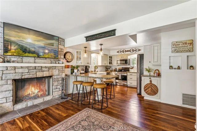 257 Corona Circle, Lake Arrowhead, CA 92352