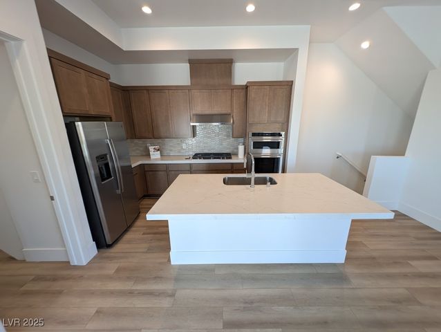 675 Agate Bridge Street, Las Vegas, NV 89138