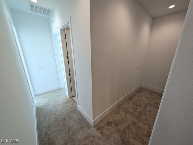 675 Agate Bridge Street, Las Vegas, NV 89138