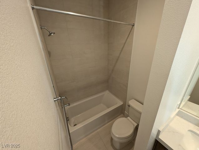 675 Agate Bridge Street, Las Vegas, NV 89138