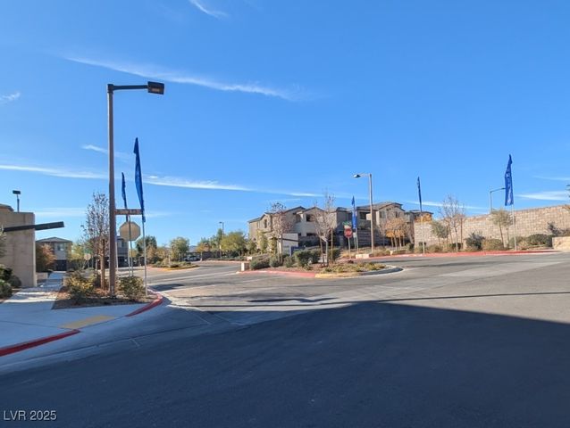 675 Agate Bridge Street, Las Vegas, NV 89138
