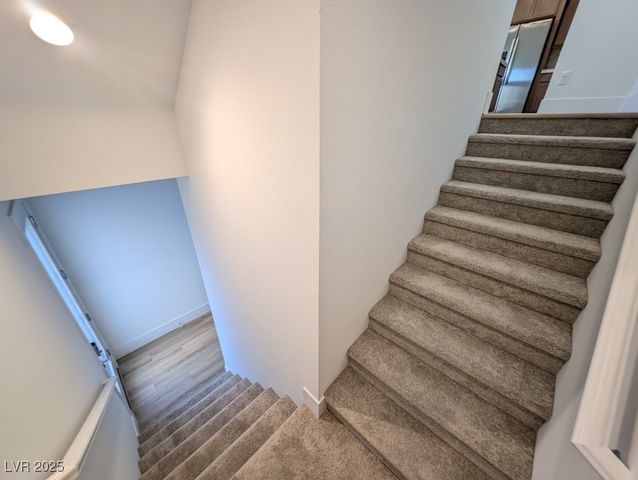 675 Agate Bridge Street, Las Vegas, NV 89138