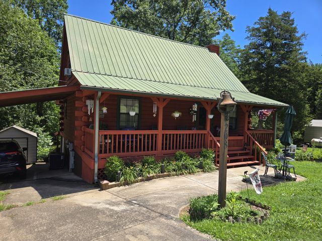 208 Lakeshore Dr, Dover, TN 37058