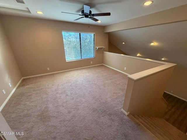 5233 Huntley Street 16, Simi Valley, CA 93063