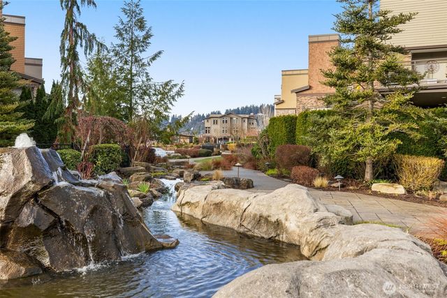 1213 N 41st Place, Renton, WA 98056