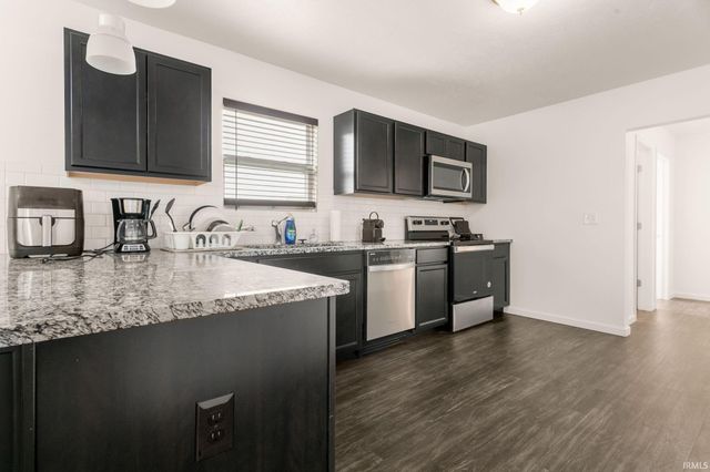 4407 Sapphire Drive, South Bend, IN 46628