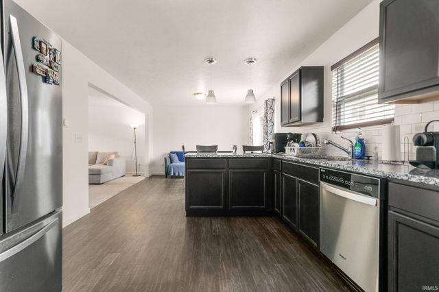 4407 Sapphire Drive, South Bend, IN 46628