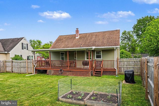 1121 W MILL ST, Quakertown, PA 18951