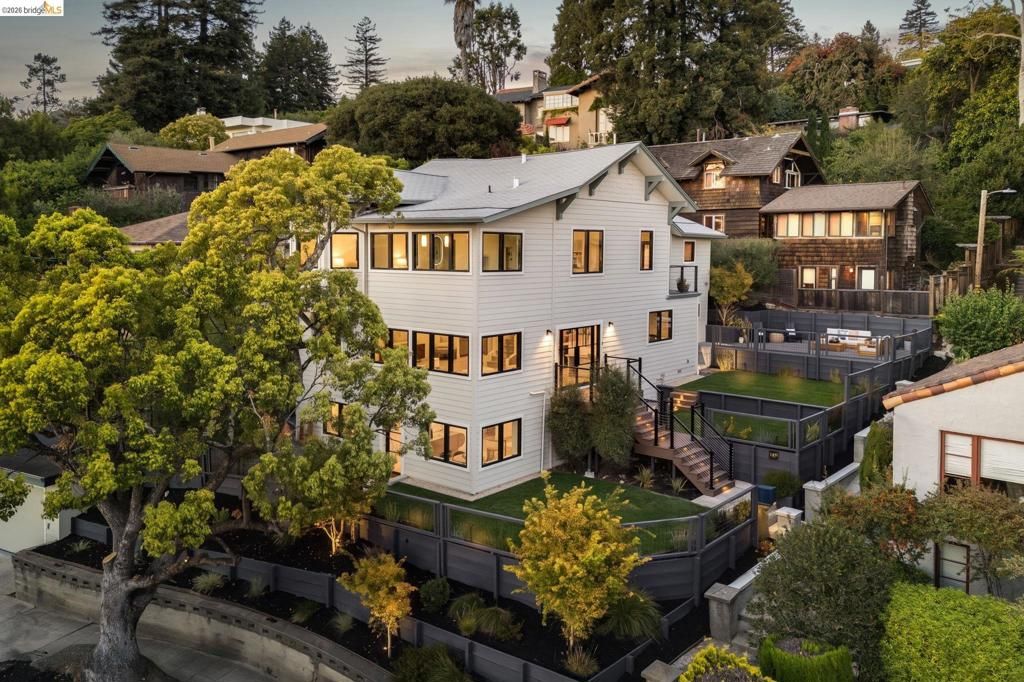 Image 1 of property listing at 1409 Scenic Ave, Berkeley, CA 94708