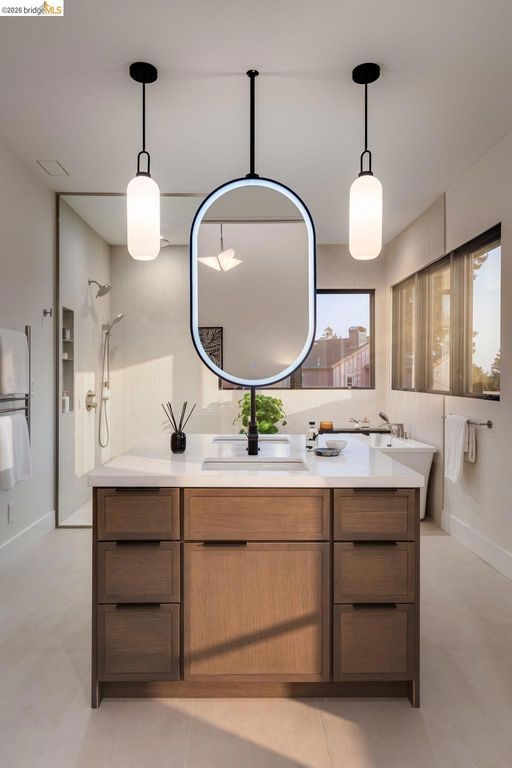Image 11 of property listing at 1409 Scenic Ave, Berkeley, CA 94708