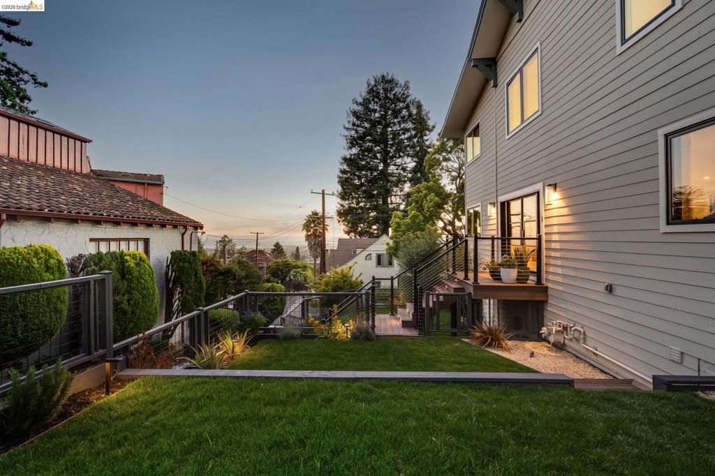 Image 38 of property listing at 1409 Scenic Ave, Berkeley, CA 94708