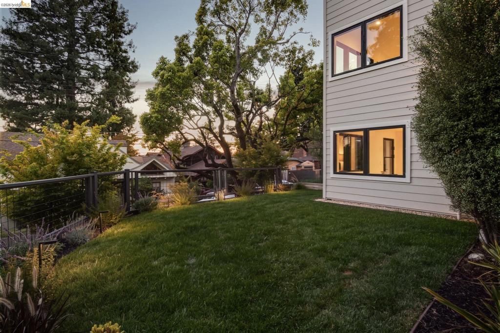 Image 45 of property listing at 1409 Scenic Ave, Berkeley, CA 94708