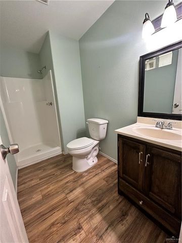 353 E Denny Drive, Pharr, TX 78577
