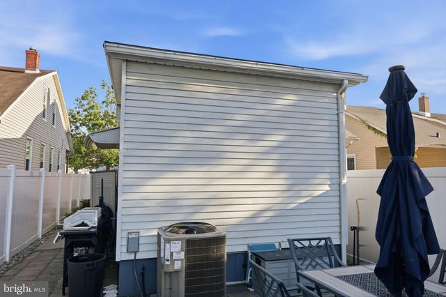 140 PAINE ST, Riverside, NJ 08075
