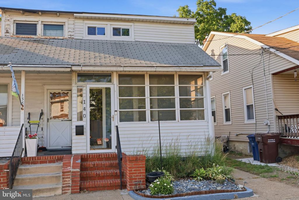 140 PAINE ST, Riverside, NJ 08075