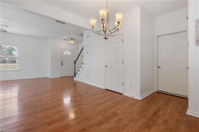 2285 Wolf ST, Virginia Beach, VA 23454