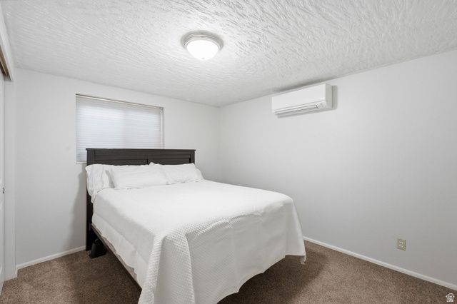102 E OAKRIDGE DR, Bountiful, UT 84010