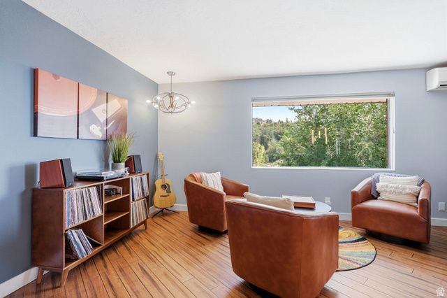102 E OAKRIDGE DR, Bountiful, UT 84010