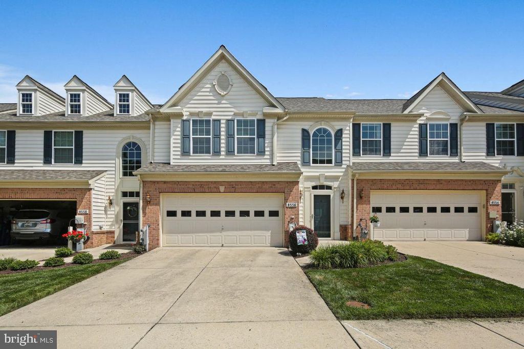 Image 1 of property listing at 8556 DINA LN #41, Ellicott City, MD 21043