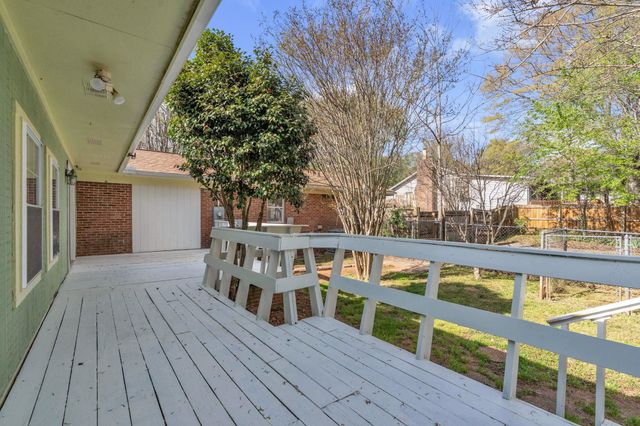 4 EASY Street, Taylors, SC 29687