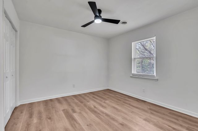 4 EASY Street, Taylors, SC 29687