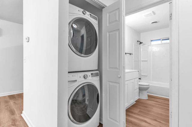 4 EASY Street, Taylors, SC 29687