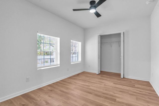 4 EASY Street, Taylors, SC 29687