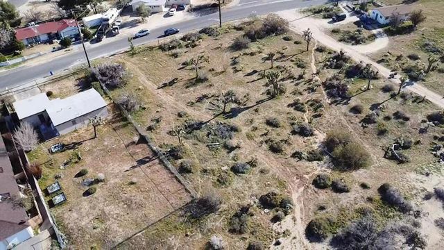 58750 Barron Drive, Yucca Valley, CA 92284