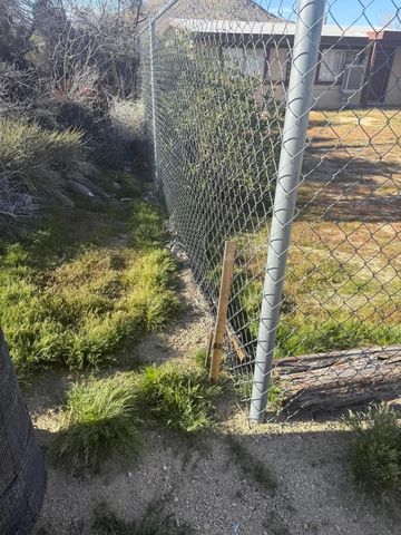 58750 Barron Drive, Yucca Valley, CA 92284