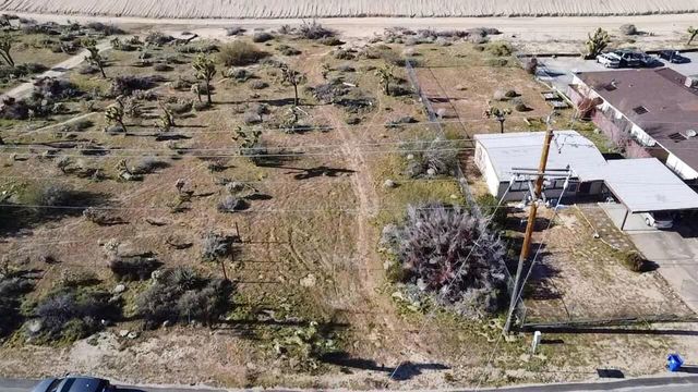 58750 Barron Drive, Yucca Valley, CA 92284