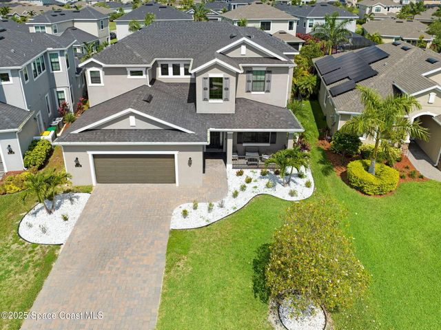 8212 Paragrass Avenue, Melbourne, FL 32940