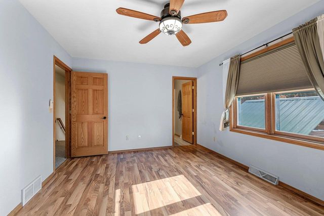 3861 COBBLESTONE COURT, Oshkosh, WI 54901