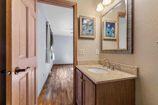 3861 COBBLESTONE COURT, Oshkosh, WI 54901