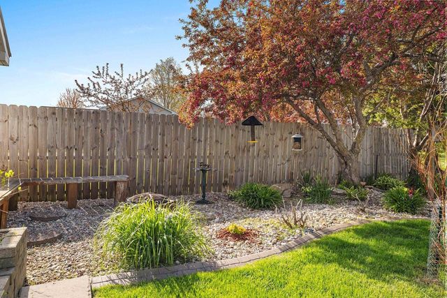 3861 COBBLESTONE COURT, Oshkosh, WI 54901