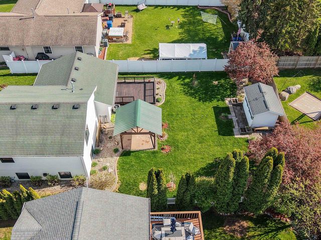 3861 COBBLESTONE COURT, Oshkosh, WI 54901