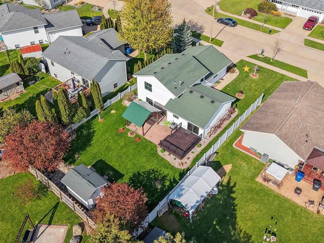 3861 COBBLESTONE COURT, Oshkosh, WI 54901