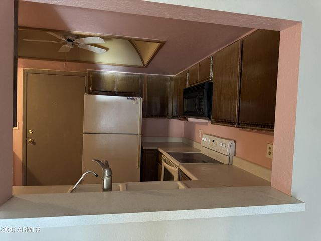 11666 N 28TH Drive 106, Phoenix, AZ 85029