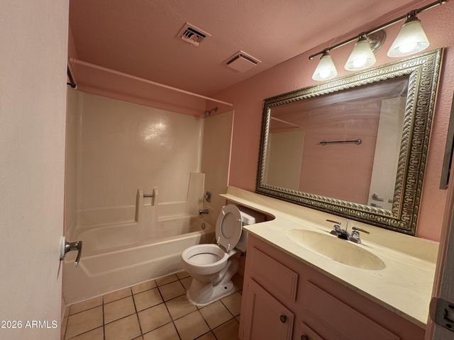 11666 N 28TH Drive 106, Phoenix, AZ 85029