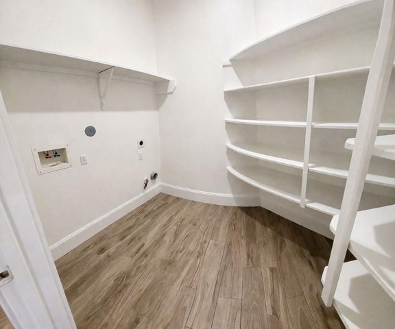 3315 Manor Tree Lane, Houston, TX 77068