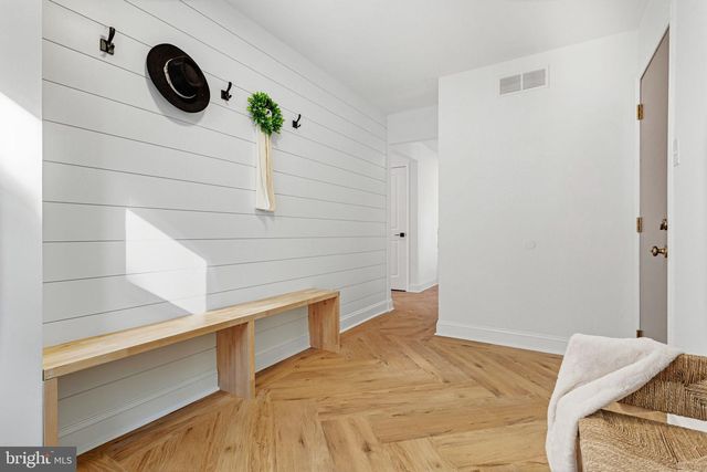 15162 WAYSIDE RD, Philadelphia, PA 19116