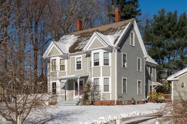 26 Hampton Road, Exeter, NH 03833