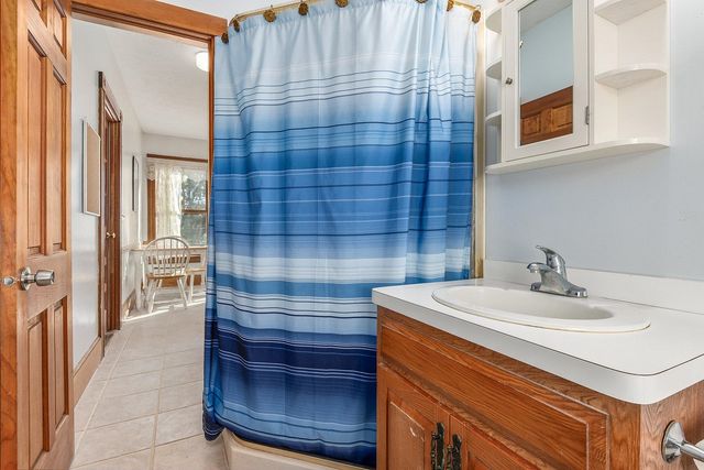 26 Hampton Road, Exeter, NH 03833